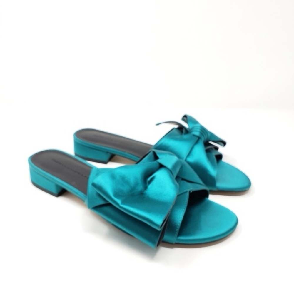 REBECCA MINKOFF Tropical Green Calista Bow Sandal, size 6 - Picture 2 of 10